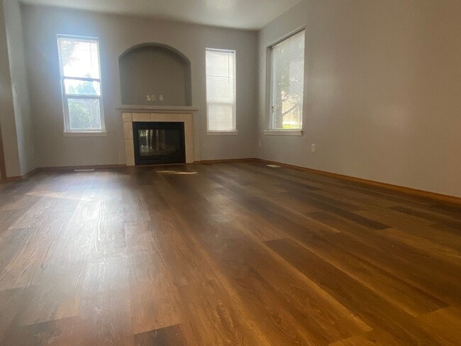 Photo - Come See This Lovely 3 Bedroom Townhouse! Unit 15626