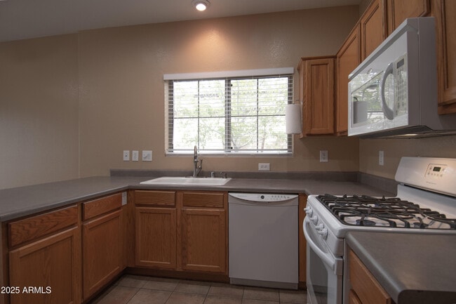 Photo - 25213 N 40th Ln