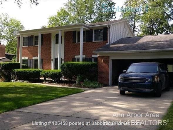 Building Photo - 3531 Windemere Dr Rental
