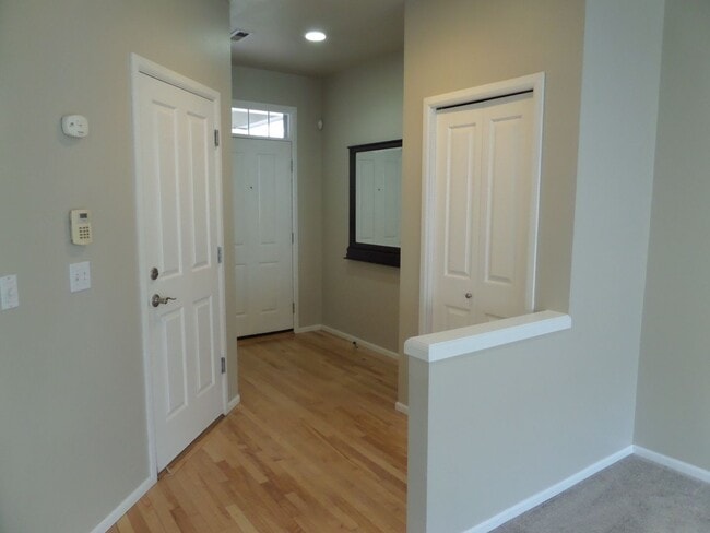 Photo - Gorgeous 3 Bedroom Home in Fantastic Bothell Location!
