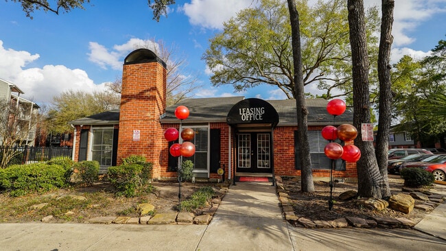 Building Photo - Timbers of Cranbrook