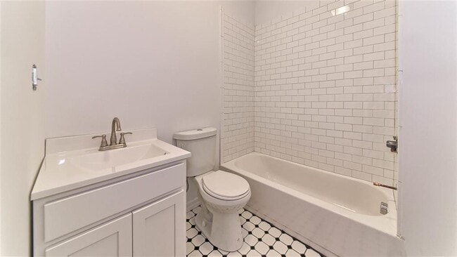 Photo - 525 BROADWAY Unidad 4