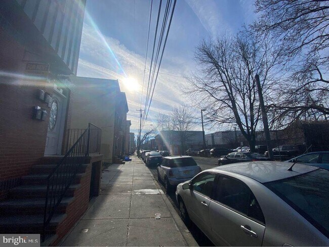 Photo - 1723 N 17th St Unidad 4