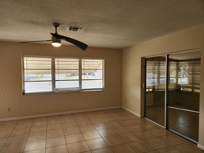 Photo - Cozy Home in Lehigh