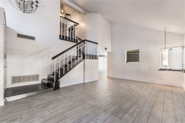 Photo - 2208 Tarraso Way