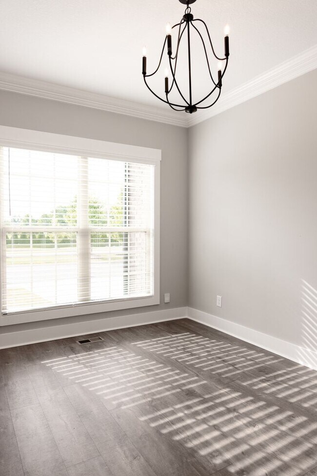 Photo - 1069 Veridian Dr