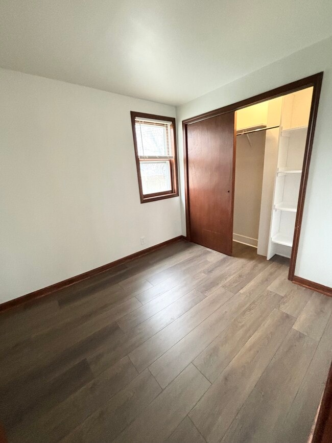 Photo - 359 Marilla St Unit Upper
