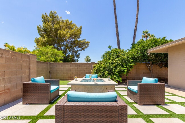 Photo - 8731 E Columbus Ave