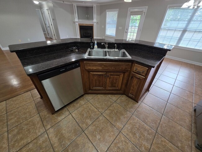 Photo - 107 Camellia Dr