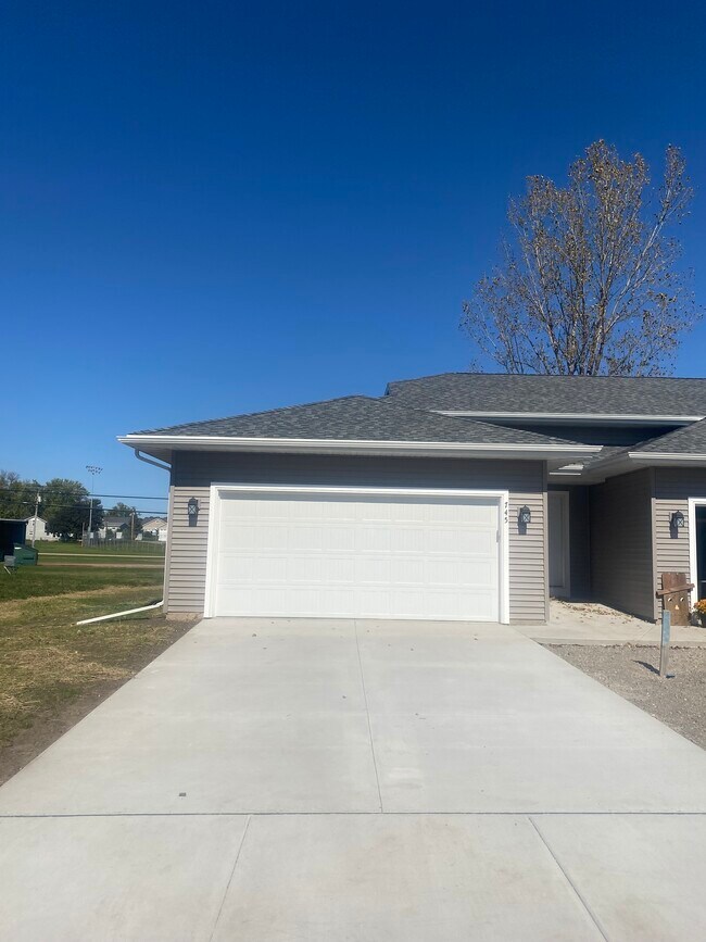 Photo - 745 E Ontario Ct Condo Unit 745 Ontario