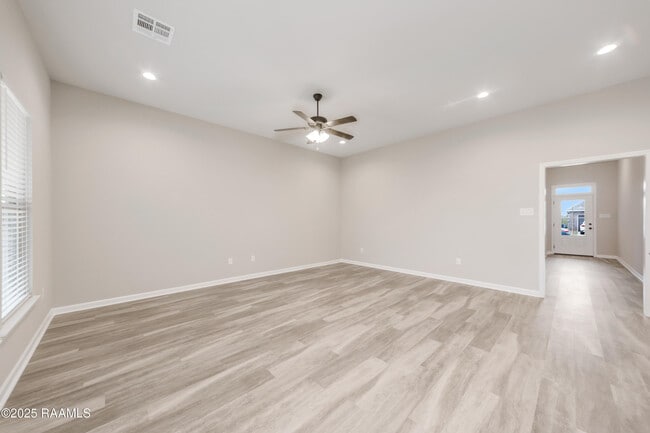 Photo - 223 Stanwell Ave