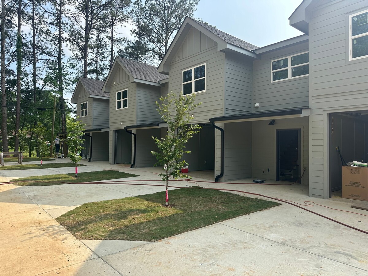 Photo - 43 Sanders Rd