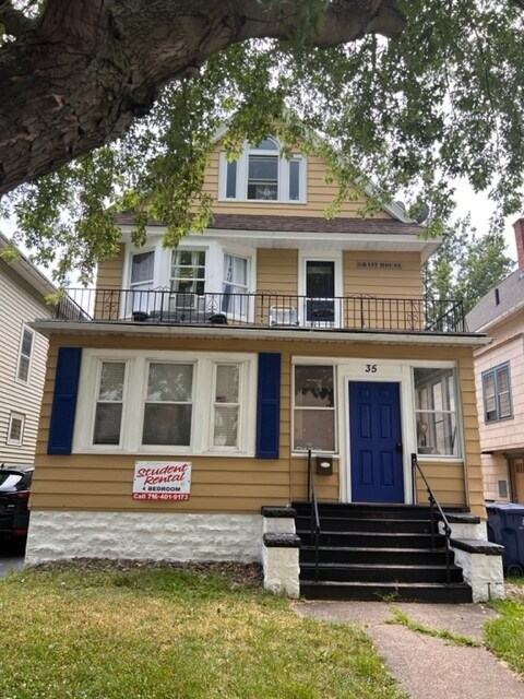 Photo - 35 Hughes Ave Apartments Unit 1