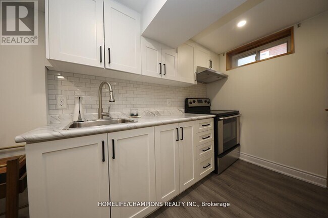 Photo - 50 Fraserton Crescent