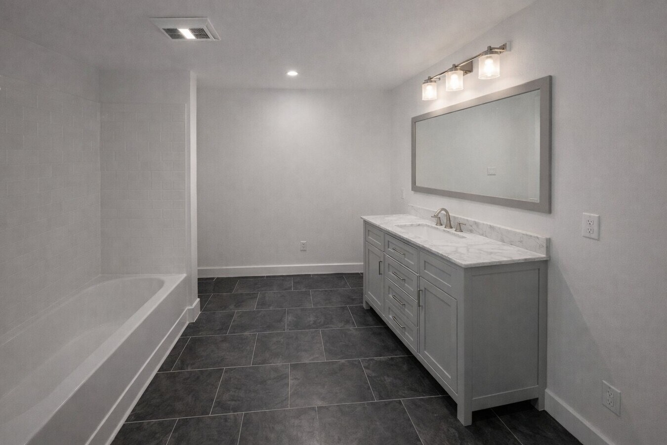 Photo - 244 Montgomery St