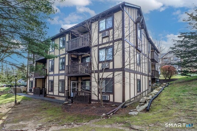 Photo - 27 Rollingwood Dr Unit 27