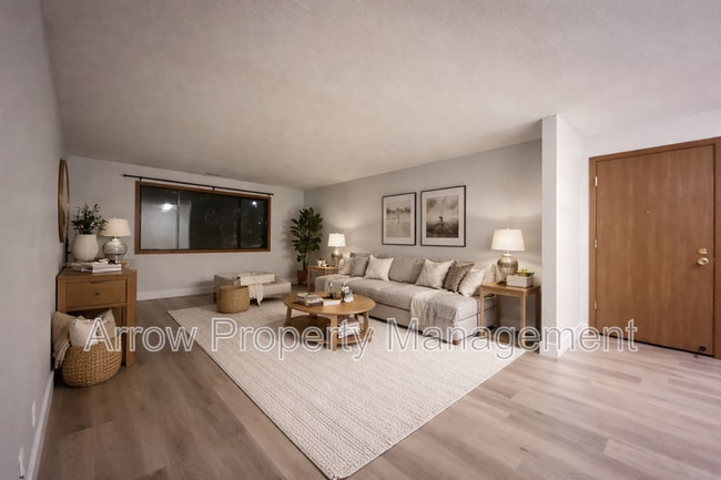 Photo - 2340 N 44th St Unit 5