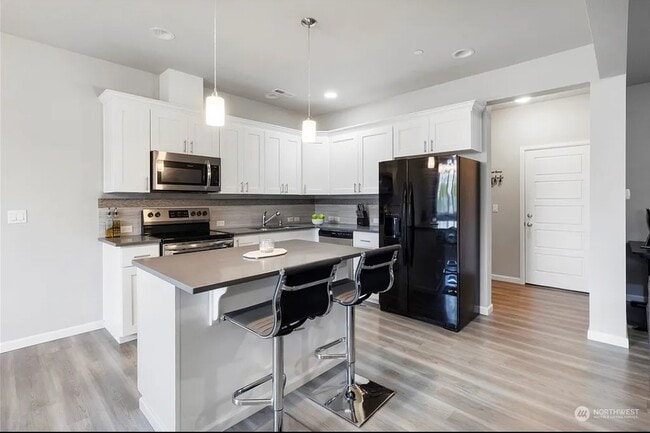 Cocina - 8319 174th Street Ct E