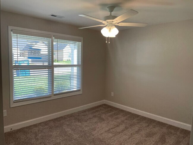 Photo - New Contruction for lease