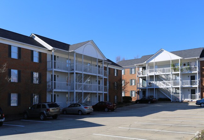 University Corner Apartments - University Corner Apartments