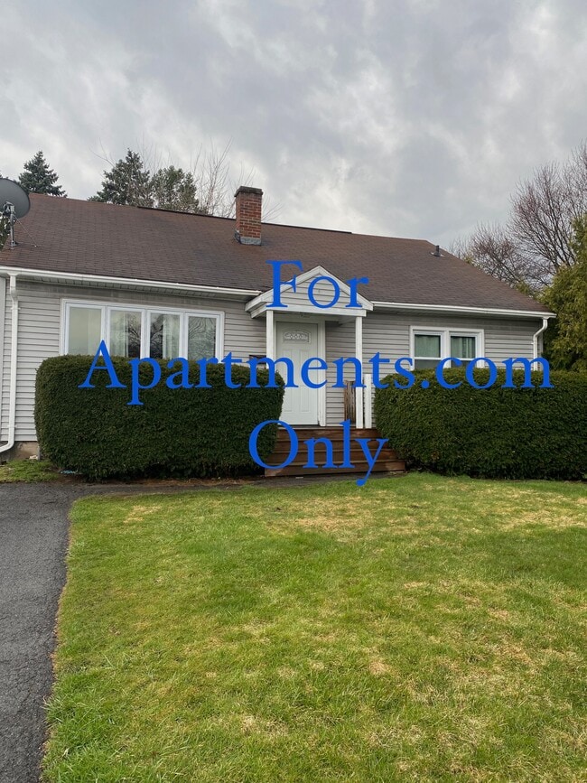 Photo - 105 Hunt Ave