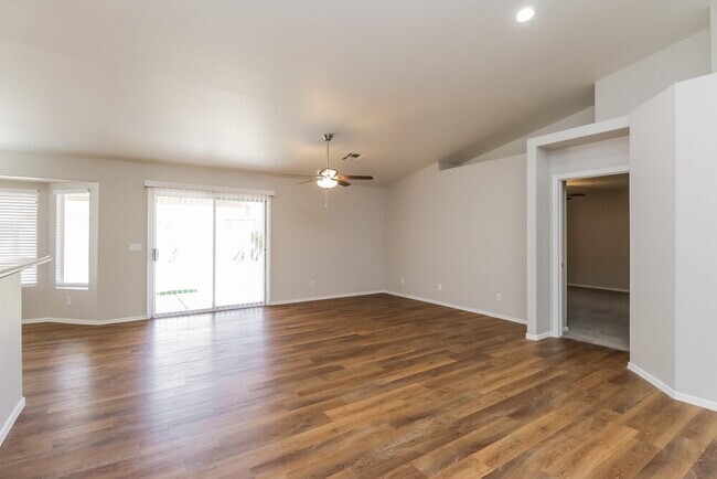 Photo - 4966 E Magnus Dr