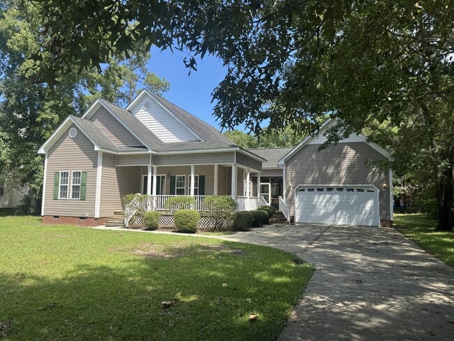Building Photo - 210 Chadwick Shores Dr