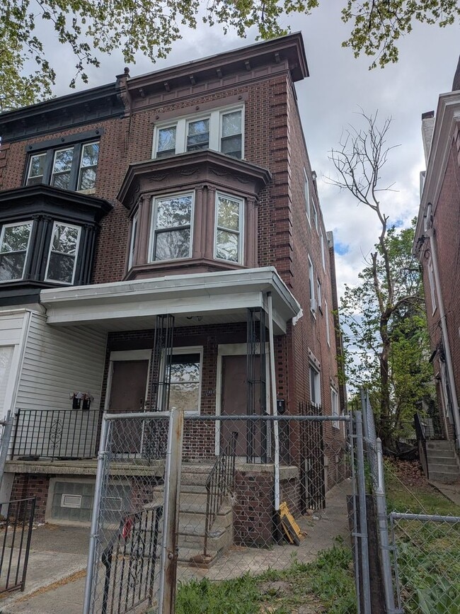 Photo - 5107 N 13th St Unit 1