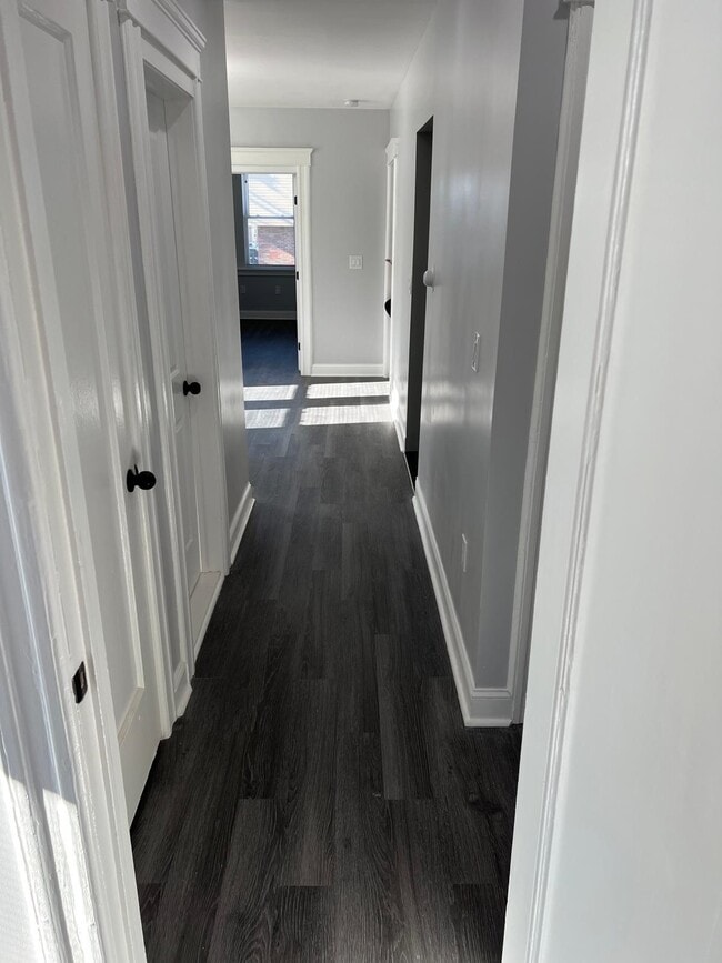 Photo - 540 61st St Unit 1