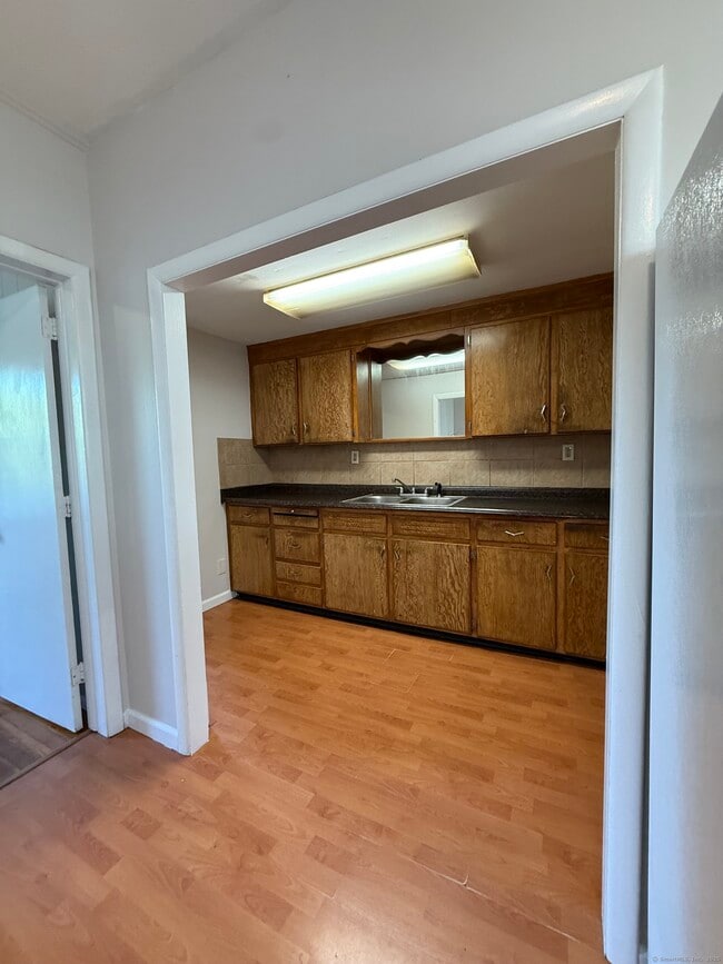 Photo - 404 Congress Ave