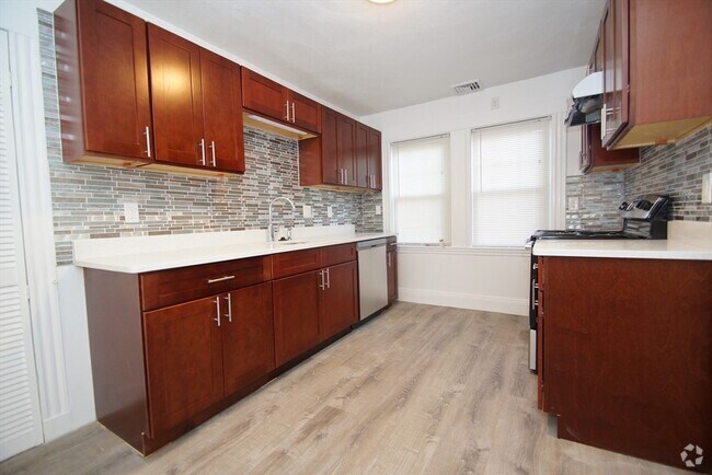 Building Photo - 353 Lowell Ave Unit 2 Rental