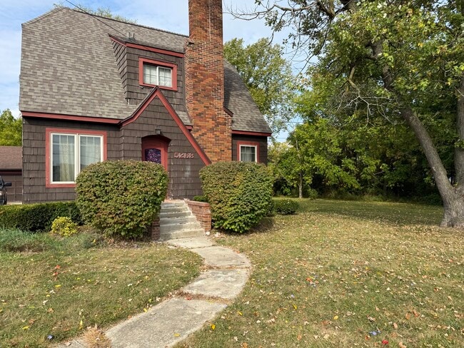 Building Photo - 5268 Fenton Rd Rental