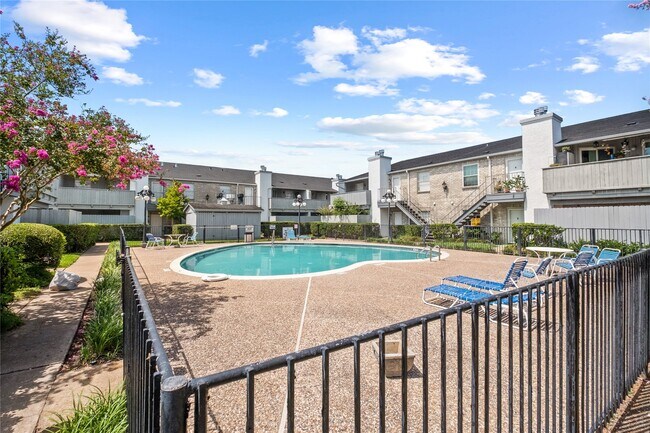 Photo - 8787 Brae Acres Rd Unit 903