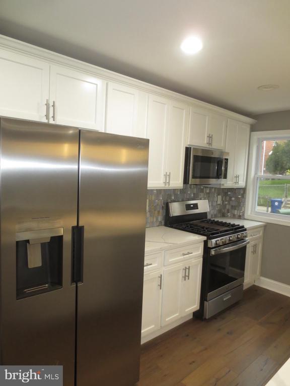 Photo - 2027 Ramblewood Rd