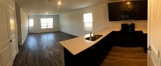 Photo - 700 Dashwood Dr