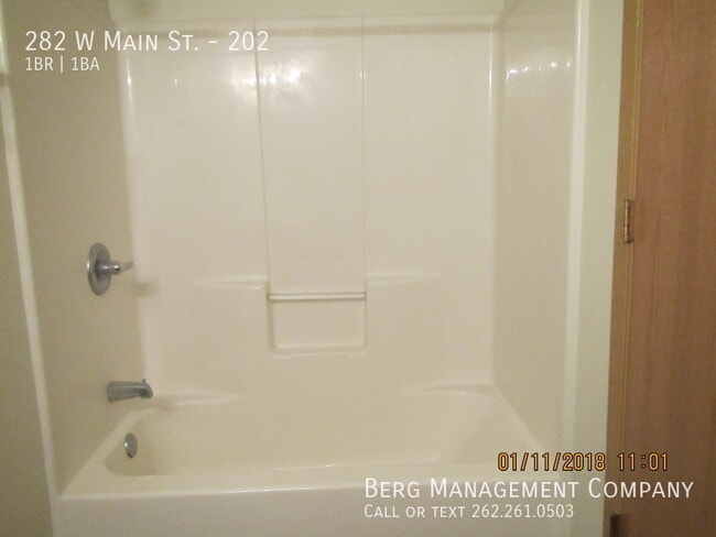 Photo - 282 W Main St Unit 202