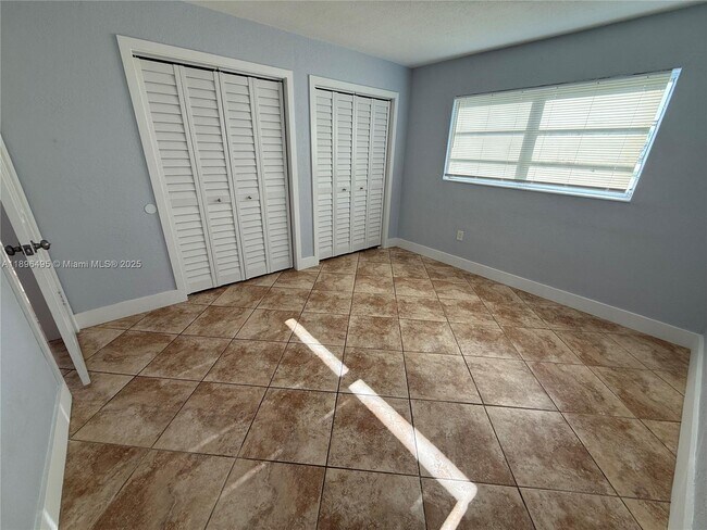 Photo - 7600 SW 82nd St Unit J114
