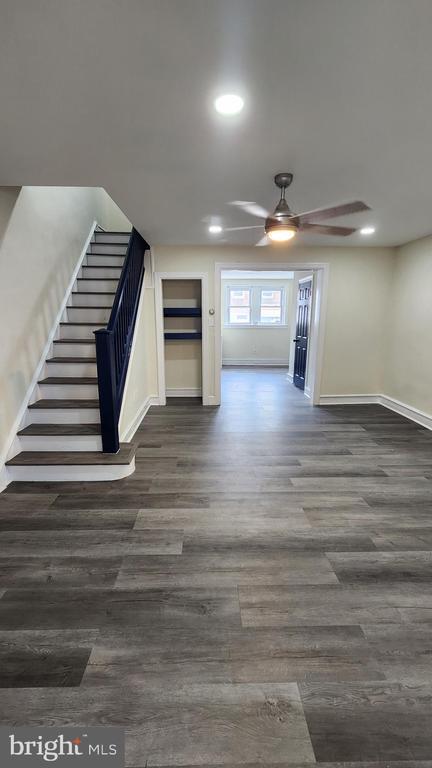 Photo - 211 Wright Ave