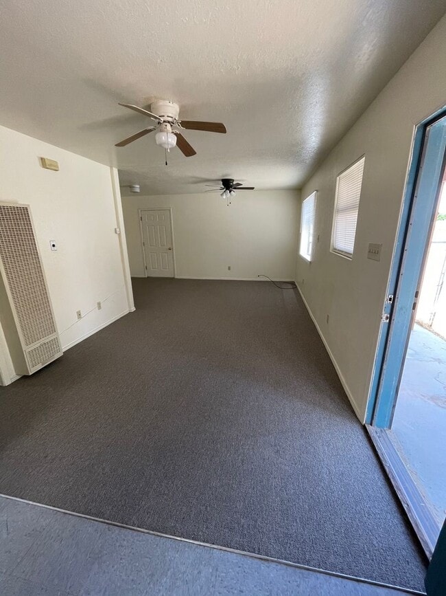 Photo - Beautiful 1 Bedroom/1 Bath Unit **Available Now**