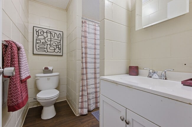 Canterbury Apartment Homes