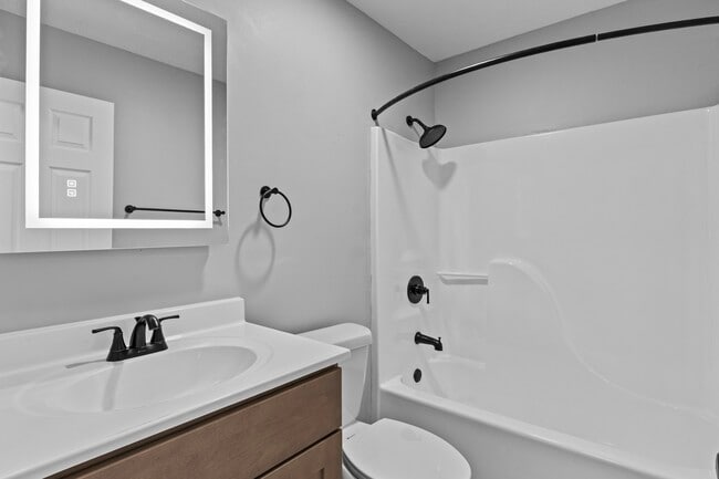 2Bed 1.5Bath Apartment