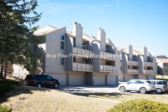 "Charming 2-Bed, 2-Bath Condo Retreat with 1530 Sq. Ft. of Comfort in Genesee!"