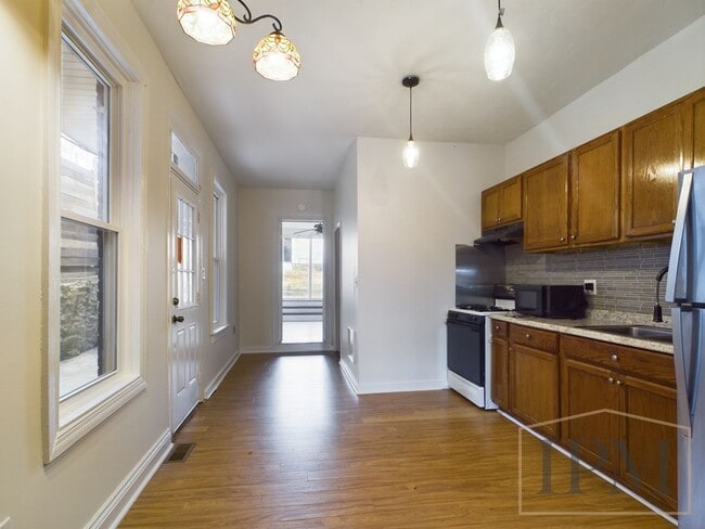 Photo - 319 N Penn St Unidad 319 N. Penn St Apt 1