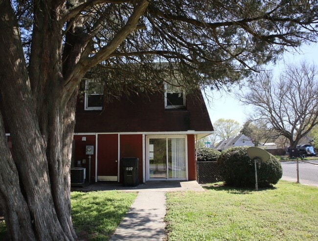 Photo - 1007 Kent Ave