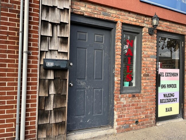 Photo - 1313 Jericho Tpke Unidad Front Apt