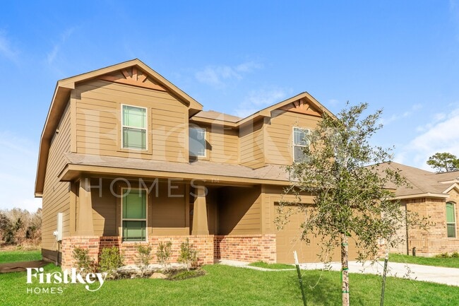 Photo - 14705 Country Club Dr