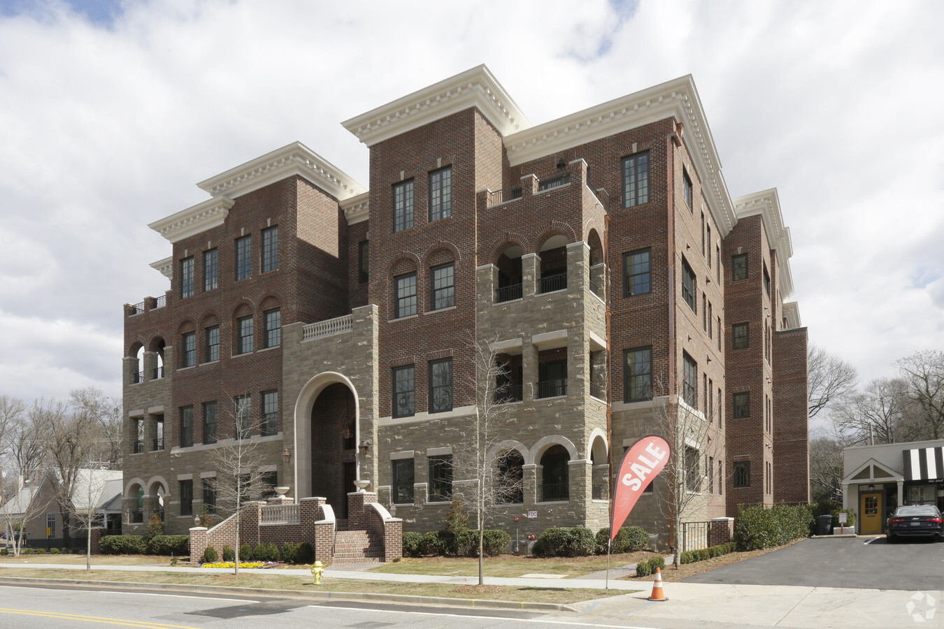 Alta Vista Place - Alta Vista Place Apartments