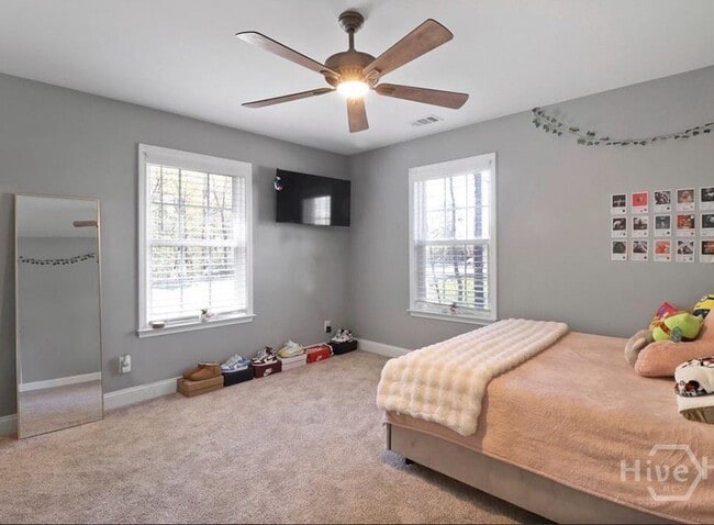 Photo - 206 Boulder Ct