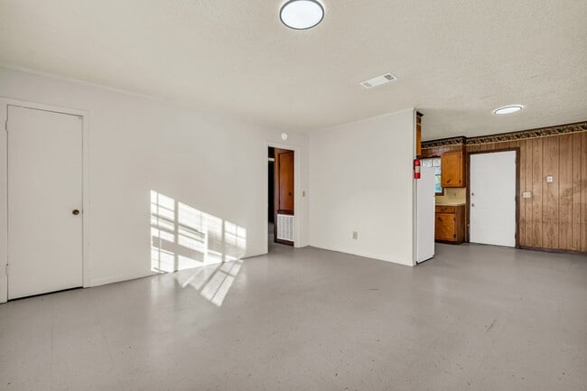 Photo - 340 Wyman Dr Unidad 340