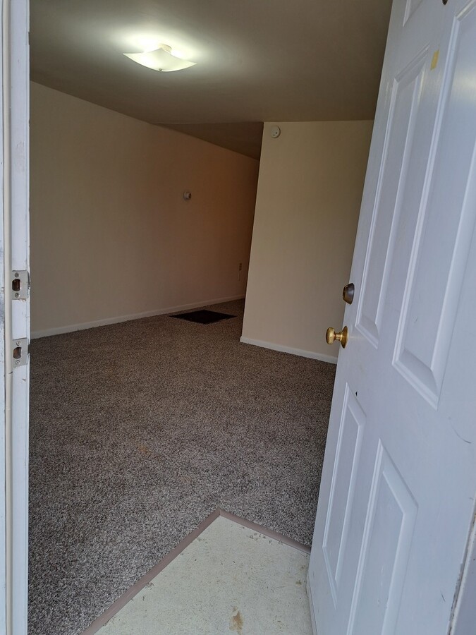 Photo - 3402 Westwind Dr Apartments Unit B